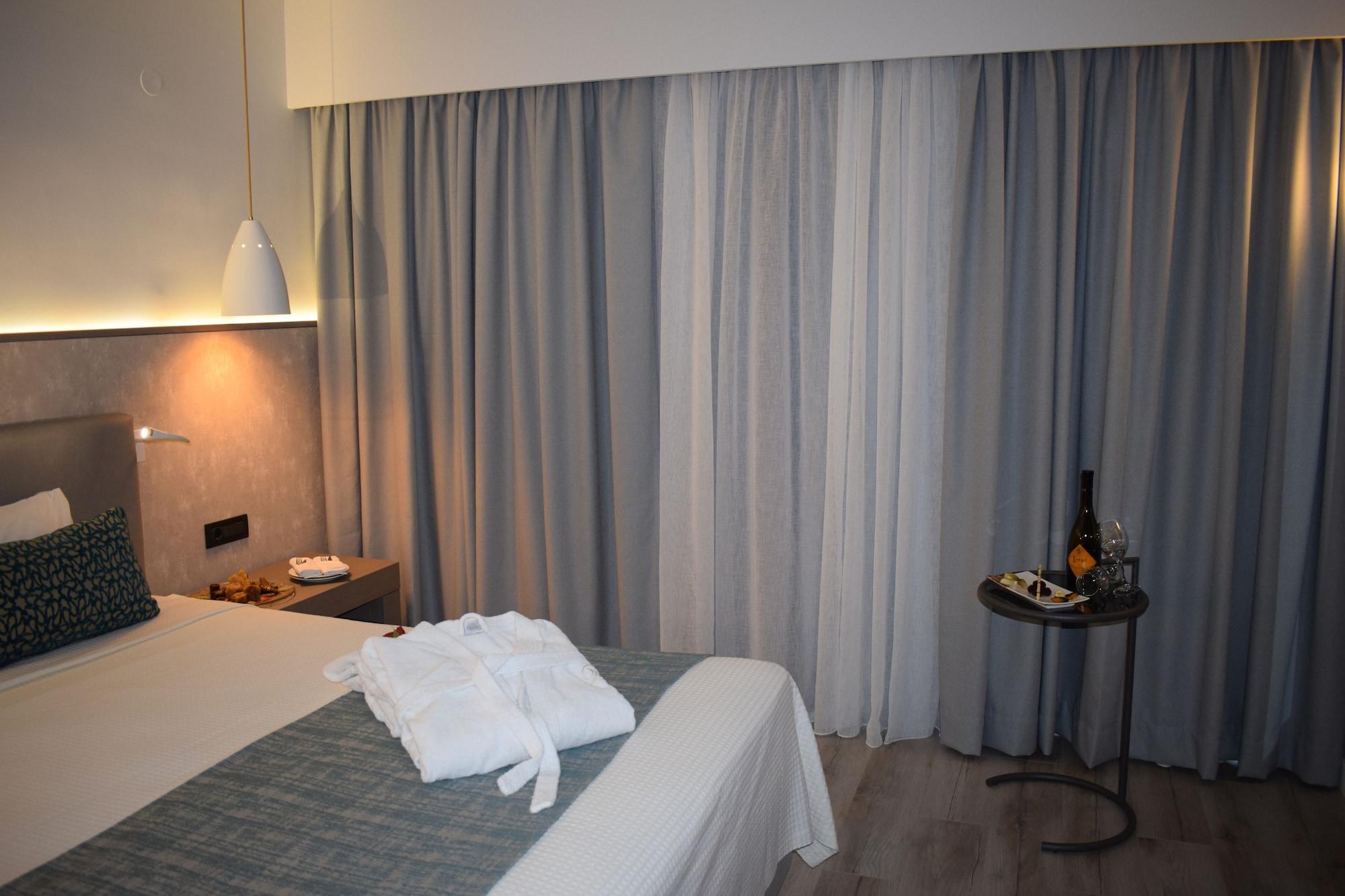פלטאנס Minos Mare Hotel מראה חיצוני תמונה