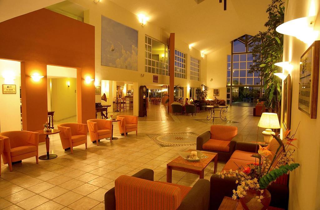 פלטאנס Minos Mare Hotel מראה חיצוני תמונה